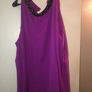 Jennifer Lopez plus size top